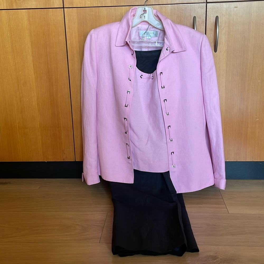Tahari 3 Piece Suit